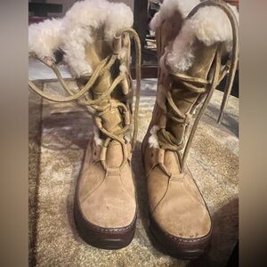 The North Face Winter Proof Boots. Women’s Sz 7.5.
